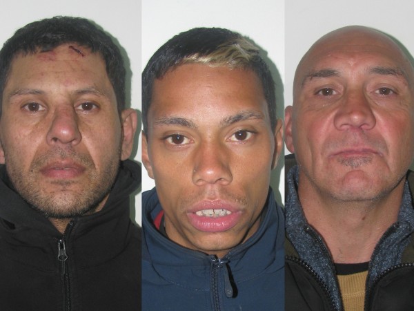 Tres hombres condena...