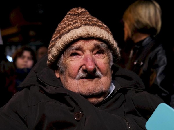 Continúa el avance en la recuperación de José Mujica tras tratamiento por cáncer esofágico