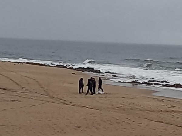 Fue ubicado cuerpo en zona de playa de Manantiales y es de mujer desaparecida
