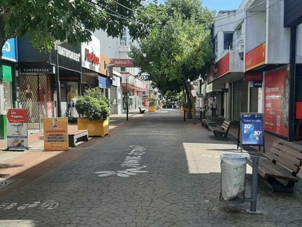 Centro de Maldonado "sintió" funcionamiento de los shoppings