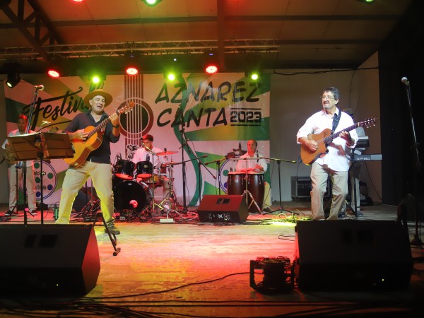 gregorio aznarez, jineteada, gregorio canta,