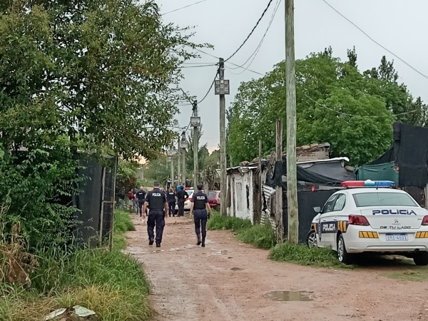 Continúa enfrentamiento en barrio Kennedy