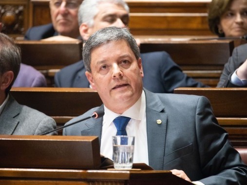 Casaretto le respondió a Antía: “Hay que enfrentar al verdadero adversario que es el Frente Amplio y no a compañeros del partido”