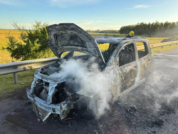 Propietaria del vehículo incendiado en ruta 39 responsabilizó y denunció al mecánico