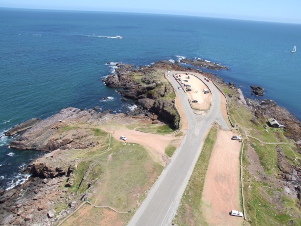 Diputados de Maldonado se reunieron con ministro de Ambiente por proyecto de construcción en Punta Ballena