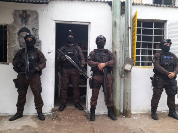 Una mujer de 68 años manejaba la venta de drogas en una boca en Pan de Azúcar junto a un menor y una joven