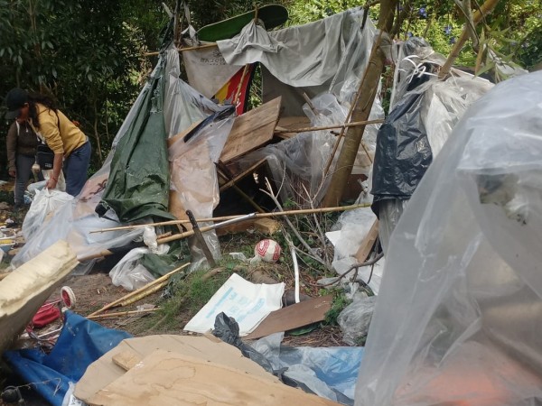 Alcaldía y Ministerio del Interior desarmaron campamento “ilegal” instalado en fraccionamiento Lobos de Punta del Este