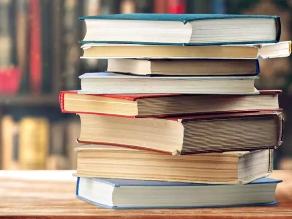 “El libro tiene vida para rato”: tendencias, redes sociales y el lector uruguayo hoy
