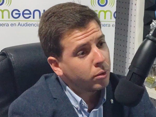 "La política no es t...