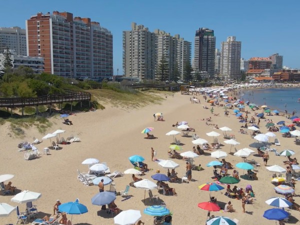 Paradores de la play...