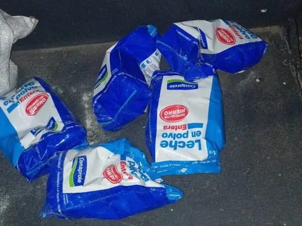 Escuela N° 7 azotada...