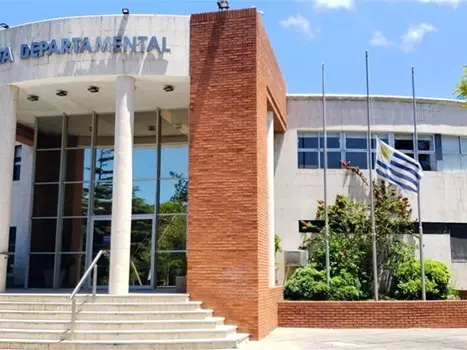 Junta Departamental, Fiscalía, Vaz, partidos políticos