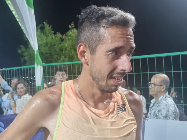 Martín Cuesta volvió a ganar la Doble San Antonio en Piriápolis y en damas la argentina Nélida Peñaflor