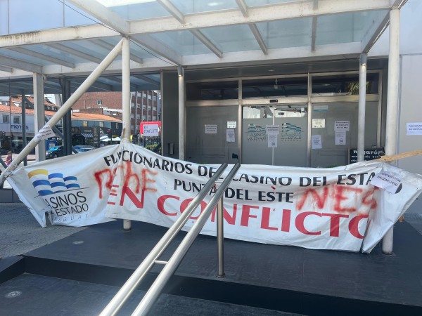 Trabajadores de Casi...