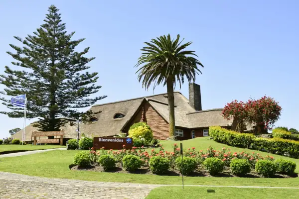 Tras casi 20 años de juicio, el Cantegril Country Club cerró la millonaria demanda de los caddies y pagará US$ 1,8 millones