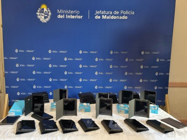 Policía de Maldonado anunció la incorporación de 40 nuevas tablets