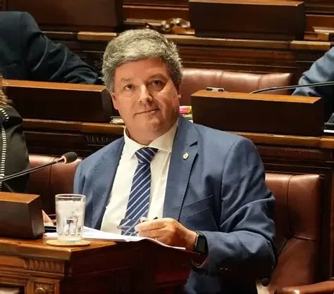Casaretto pidió expl...