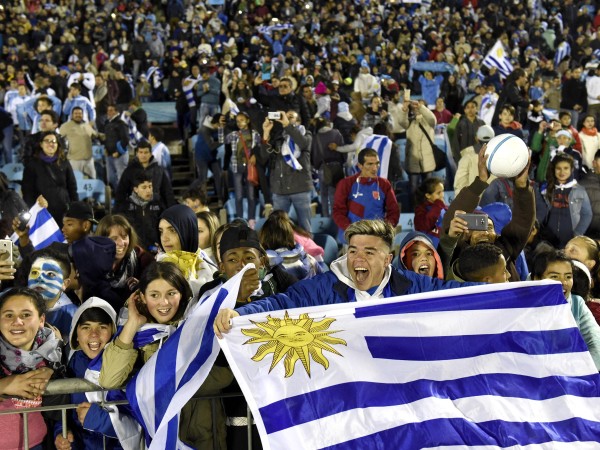 Más de 30 niños y adolescentes del Polideportivo San Martín cumplirán su sueño de asistir al Estadio Centenario