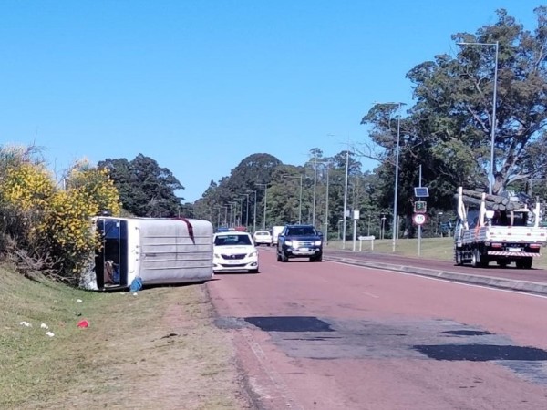 Microbús sufrió un d...