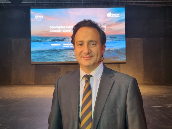 Economista Munyo : "Uruguay se mira con buena cara en el mundo pero está muy caro con respecto a sus vecinos y eso trae consecuencias"
