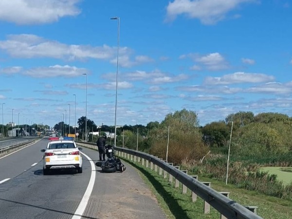 Murió un motociclist...