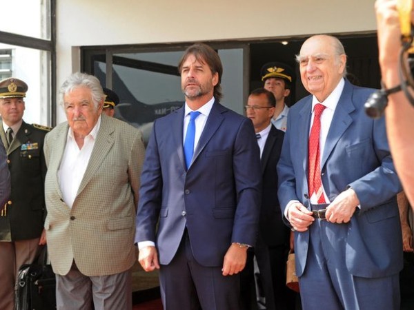 El presidente Lacalle Pou y varios exmandatarios, entre ellos Felipe González, participan en foro empresarial en Enjoy
