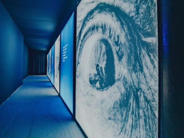 Un espectáculo inmersivo de Salvador Dalí en Punta Shopping se queda hasta fines de febrero