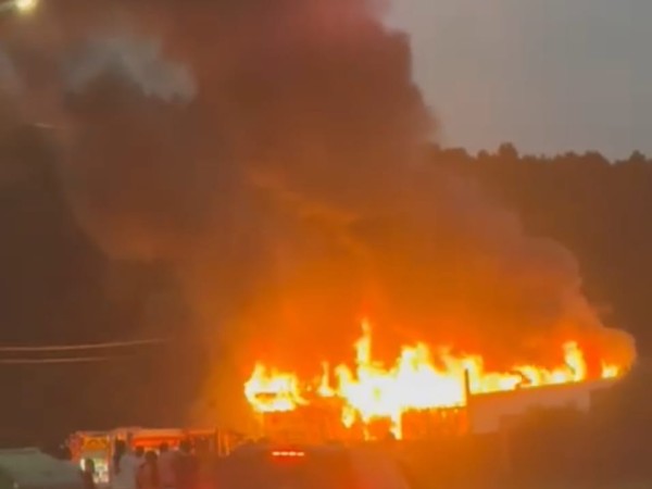 Un incendio consumió...