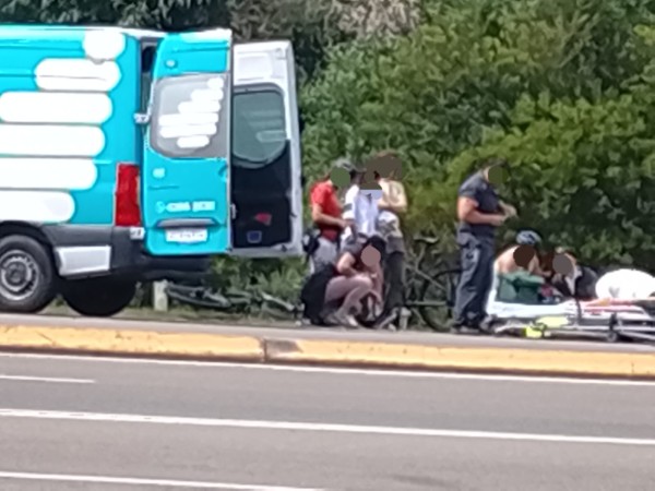 Un hombre terminó co...