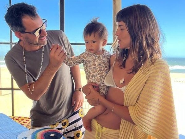 Calu Rivero y Aíto de la Rúa festejaron el primer año de su hijo en una playa de José Ignacio