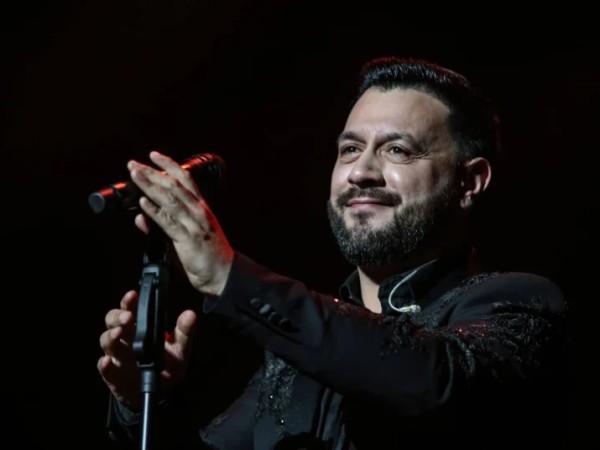 Lucas Sugo reapareció y anunció su regreso a los escenarios tras accidente con un caballo