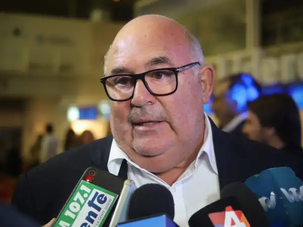 Abella anunció que M...