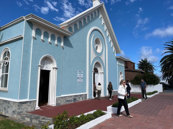 Cristianos conmemoran el Viernes Santo en Maldonado