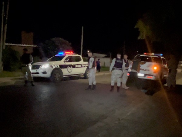 Operativo de alto impacto desarrolló la policía con apoyo de helicóptero y varias unidades en barrios de Maldonado