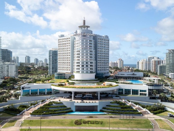 Enjoy cerró la tempo...