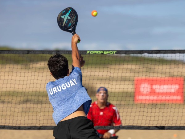Turismo deportivo sigue creciendo en el departamento: Torneo Internacional de Beach Tennis llega a Punta del Este