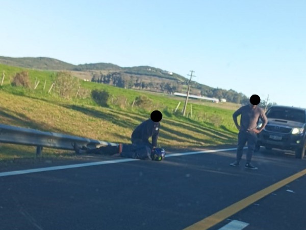 Motociclista perdió...