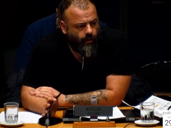 Edil del FA denunció...