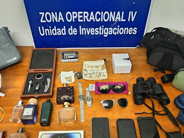 Dos hombres cayeron...