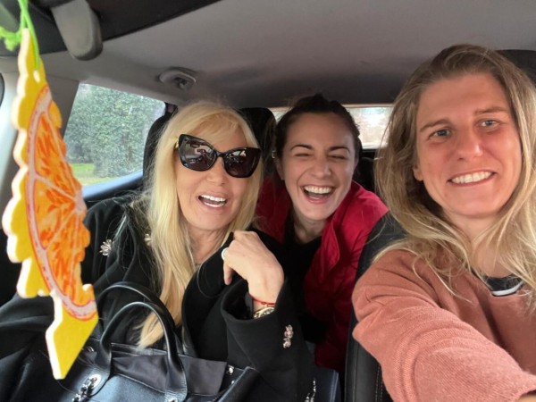 Susana Giménez, varada en Laguna del Sauce, recibió ayuda inesperada de una fan que la llevó hasta La Mary