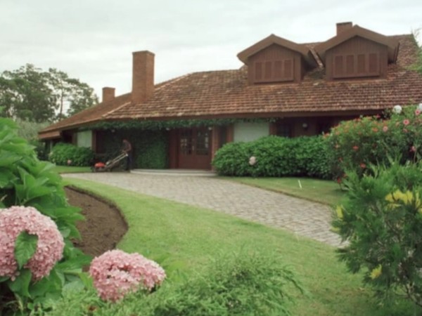 Gilberto Scarpa recordó las fastuosas fiestas que marcaron Punta del Este en los 90