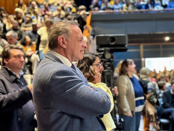 Fin de la polémica: Delgado renunciará al Senado para presidir el Directorio del Partido Nacional
