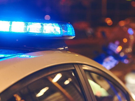 Una pareja rapiñó a un repartidor tras amenazarlo con un arma de fuego