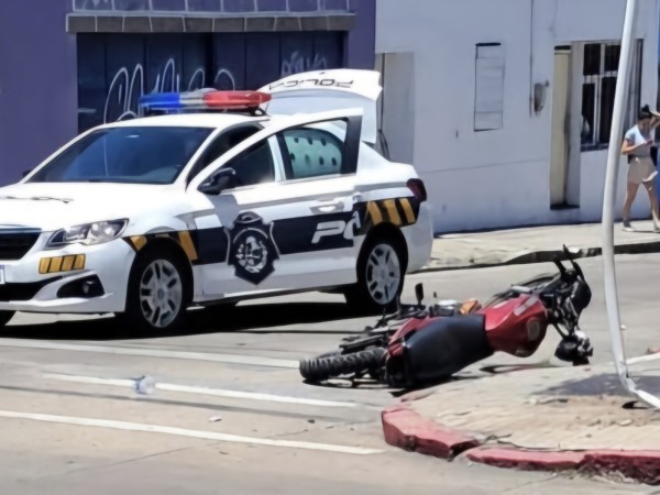 Choque entre una cam...