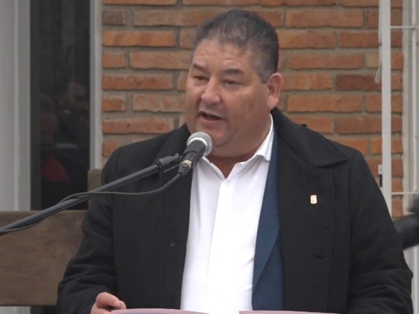 “Antía al igual que Burgueño será un hombre difícil de olvidar”, dijo Nazareno Lazo al asumir como alcalde de Garzón y José Ignacio