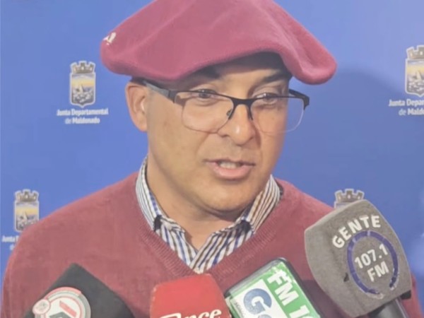 Edil del PC advirtió...