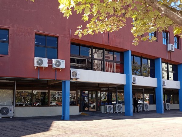 Nuevo reclamo por au...