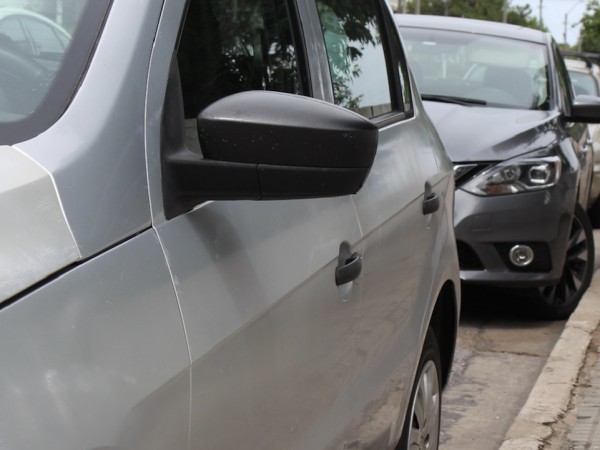 La Intendencia informó que está prohibido estacionar y detenerse en tramos de calles Rincón y Dodera