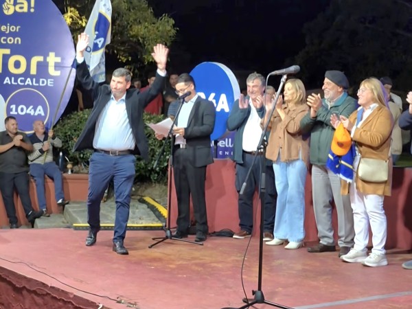 Con elogios de Antía y Abella y el respaldo de 11 listas, largó Damián Tort su candidatura a la alcaldía de Maldonado