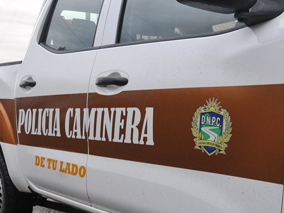 Dos mujeres resultar...